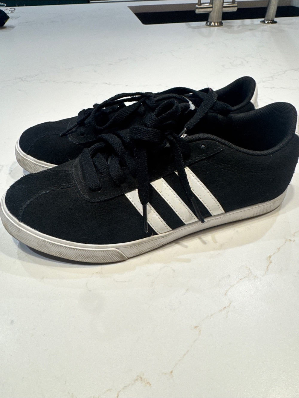 Adidas VS Pace 2.0 Black White Stripe Sneakers Women’s Size 6.5 Casual Shoes